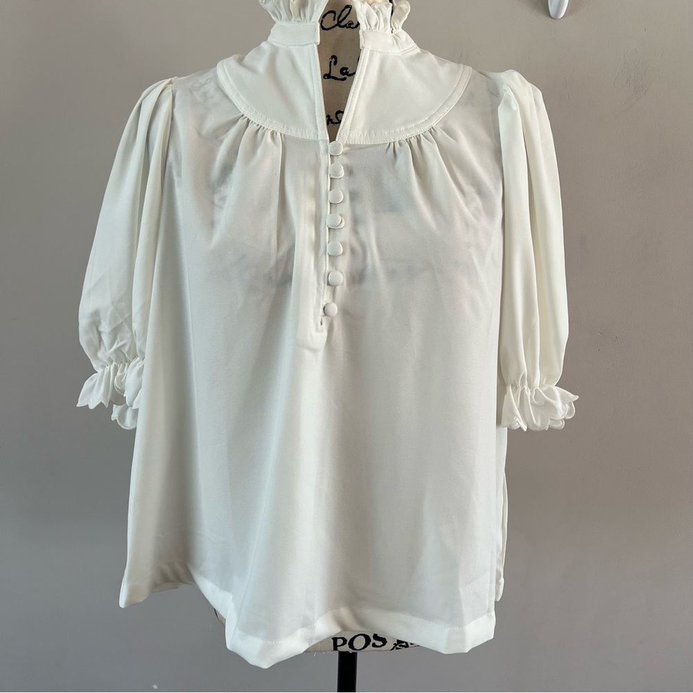 Pomander Place Cream Victorian-Inspired Puff Sleeve Blouse